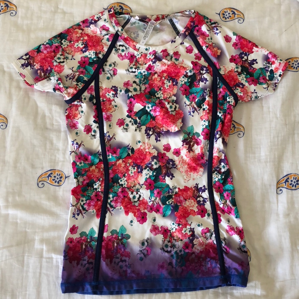 🌸Nanette Lepore swim top🌸